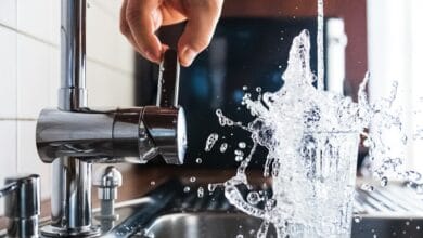 تسربات المياه في الحمامات