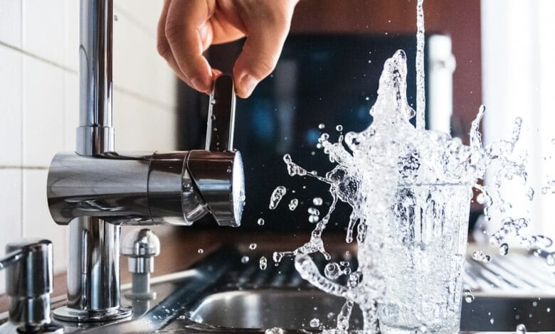 تسربات المياه في الحمامات